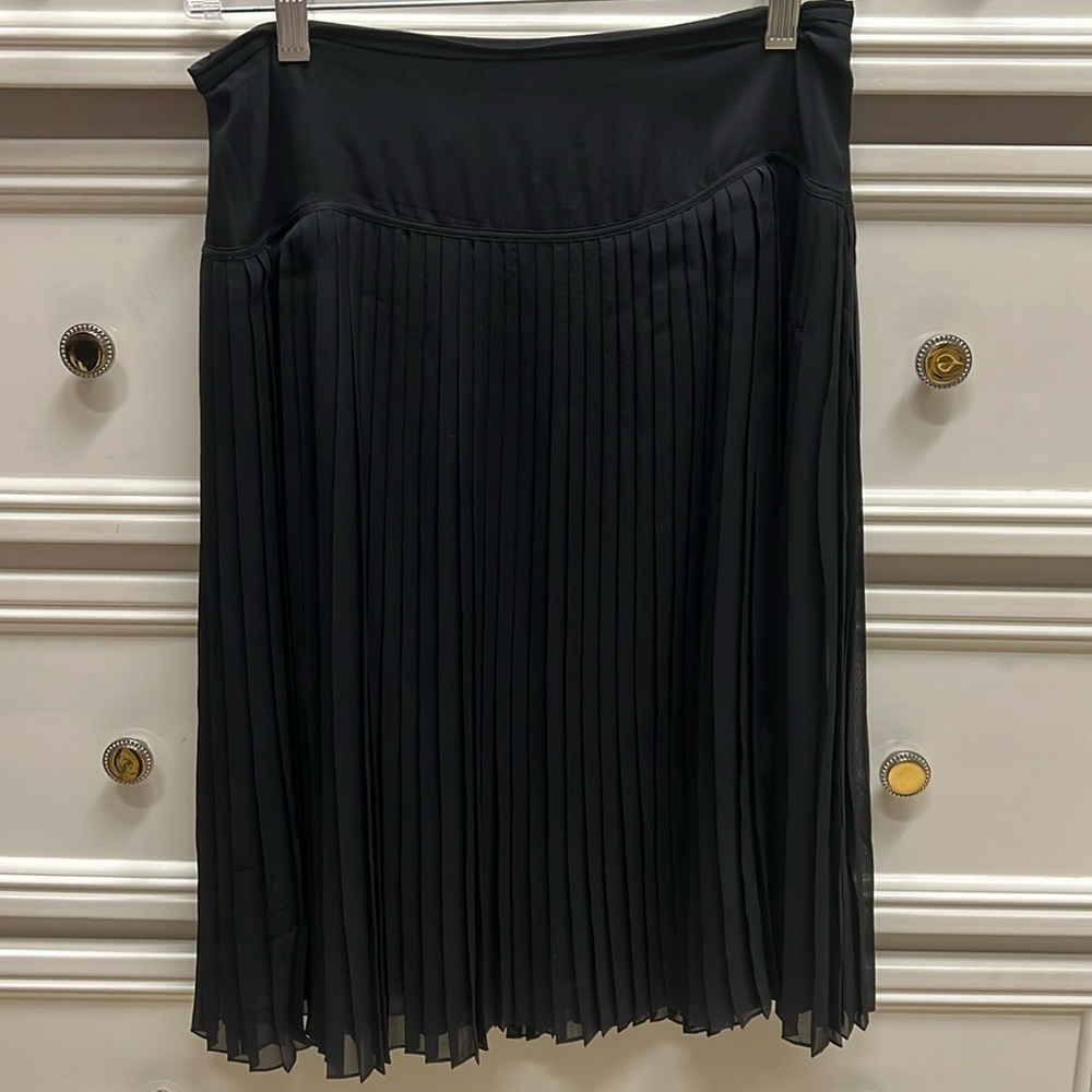 St. John sheer pleated skirt